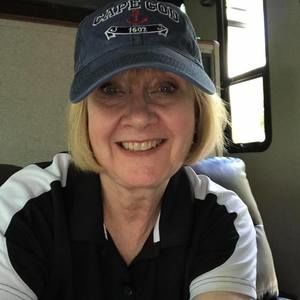 Meet your Posher, Stacy